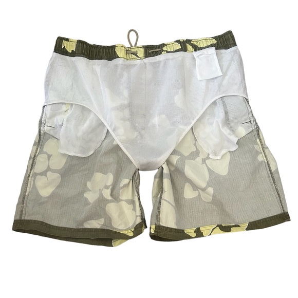 BREAKWATER Board Shorts Olive Yellow Sz XL - Picture 6 of 15